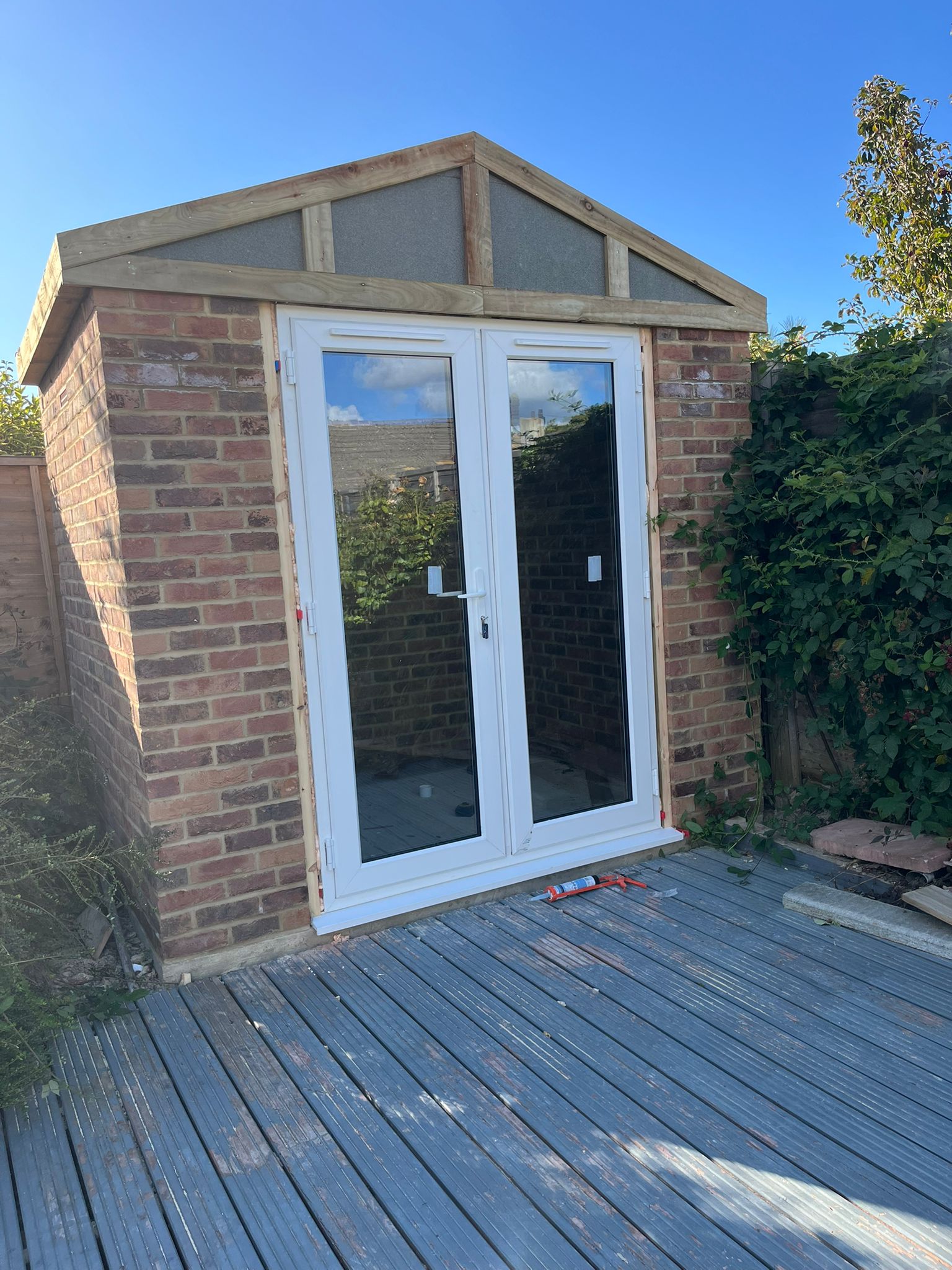 About Solent Bespoke Projects Ltd